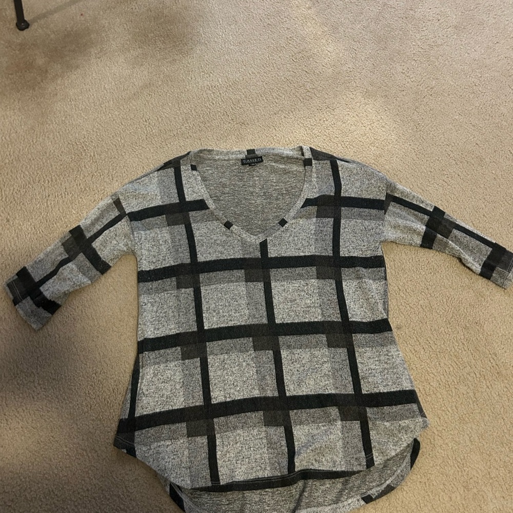 Cameo Gray and Black Knit sweater
